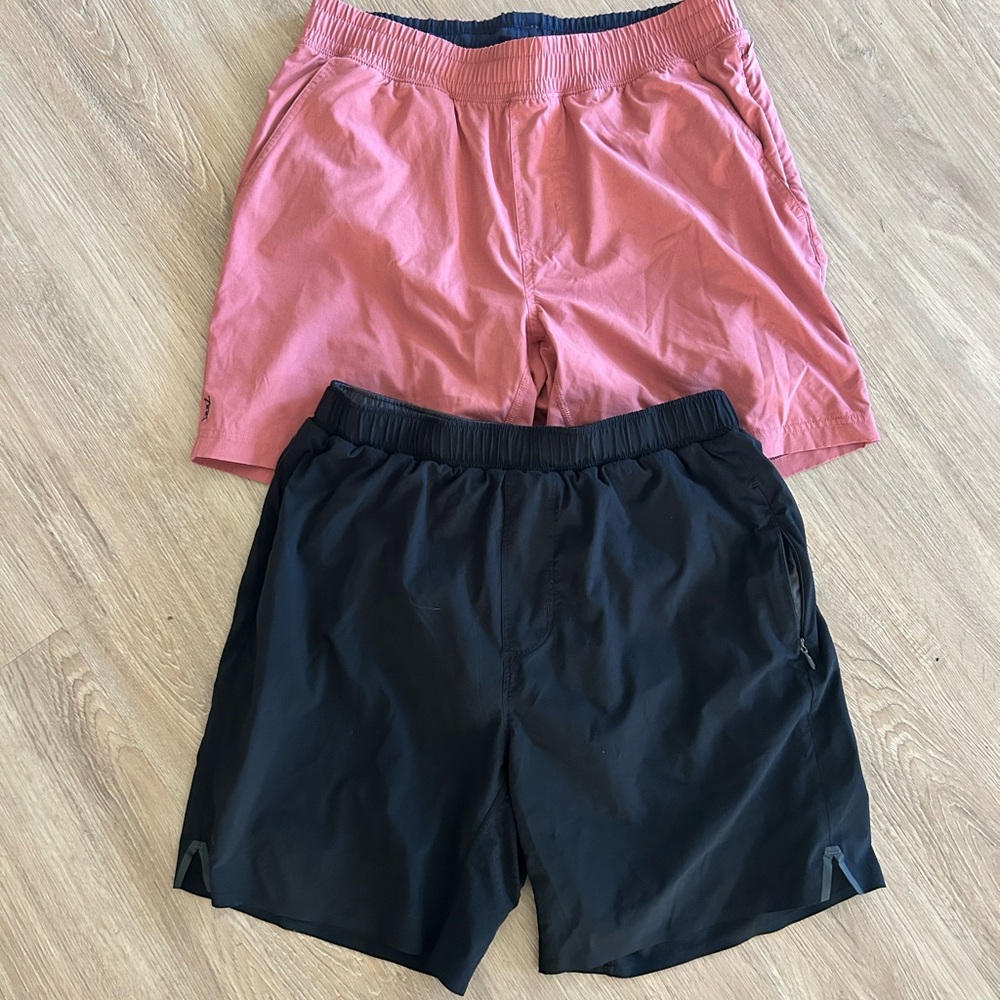 2 x Rhone Shorts w Liner Size M